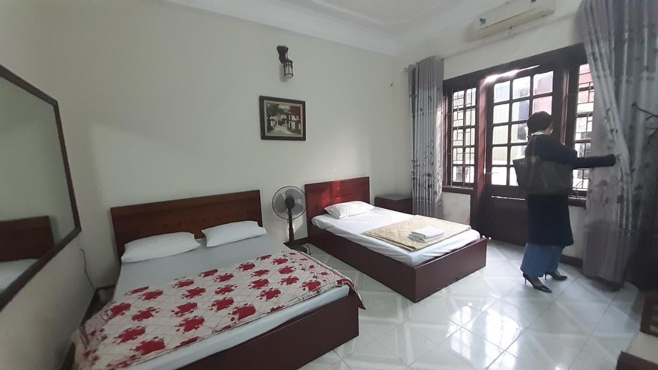 Oyo 681 Hoang Lan Guesthouse Hanoi Eksteriør billede