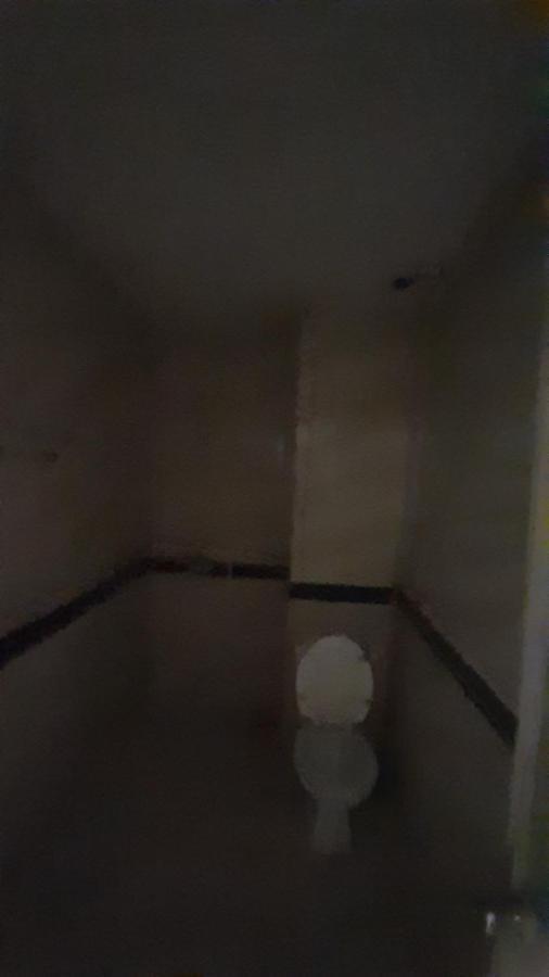 Oyo 681 Hoang Lan Guesthouse Hanoi Eksteriør billede